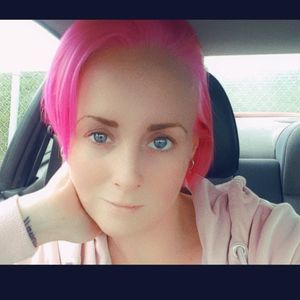 Meet your Posher, Tia